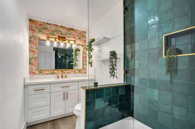 2633 NW 9th Ln, Wilton Manors, FL 33311