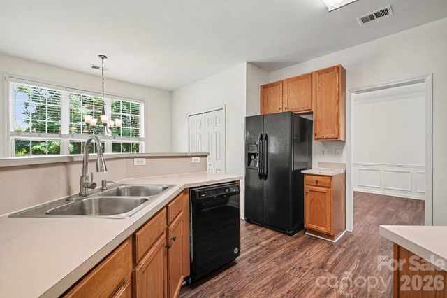 11310 Glenstone Court, Charlotte, NC 28269