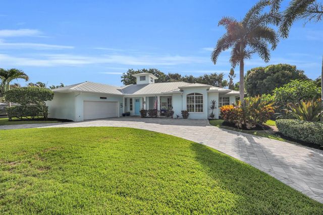 236 Fairway E, Tequesta, FL 33469