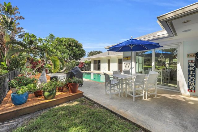 236 Fairway E, Tequesta, FL 33469