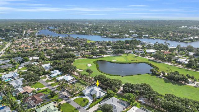 236 Fairway E, Tequesta, FL 33469