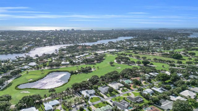 236 Fairway E, Tequesta, FL 33469