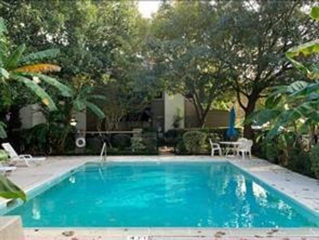 10051 Westpark Drive 242, Houston, TX 77042