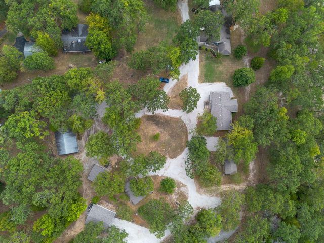 220 Bittersweet Circle, Kimberling City, MO 65686