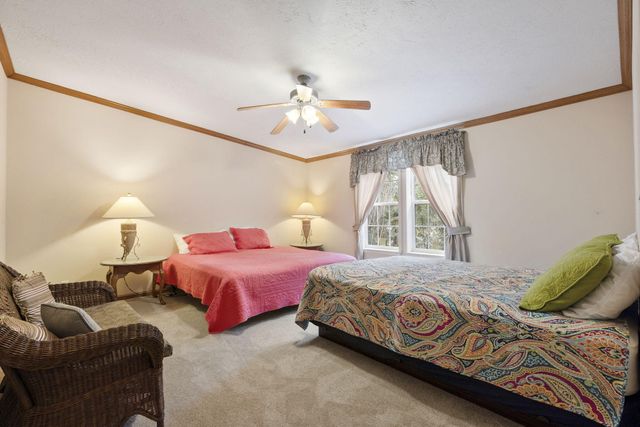 220 Bittersweet Circle, Kimberling City, MO 65686