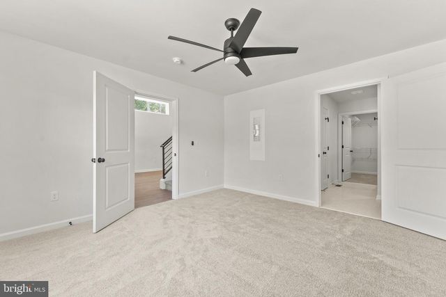 12312 PINEY LN, Remington, VA 22734