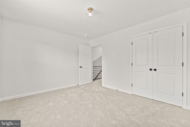 12312 PINEY LN, Remington, VA 22734