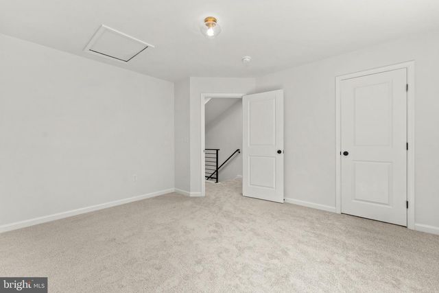 12312 PINEY LN, Remington, VA 22734