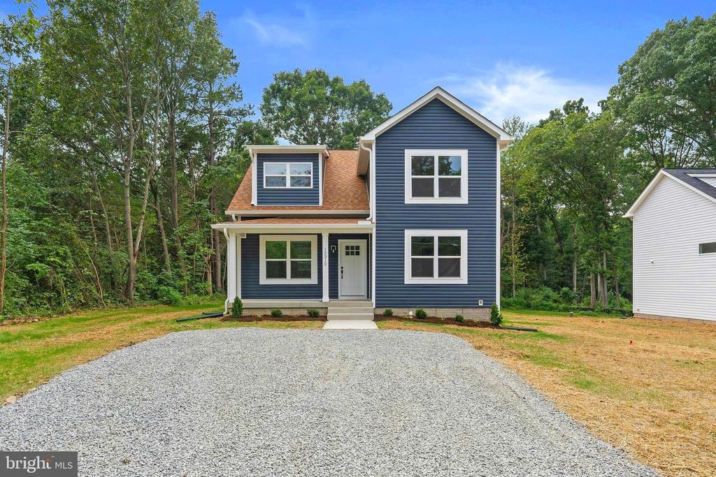 12312 PINEY LN, Remington, VA 22734