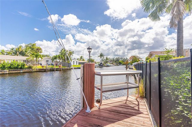 1466 NE 57th Ct, Fort Lauderdale, FL 33334