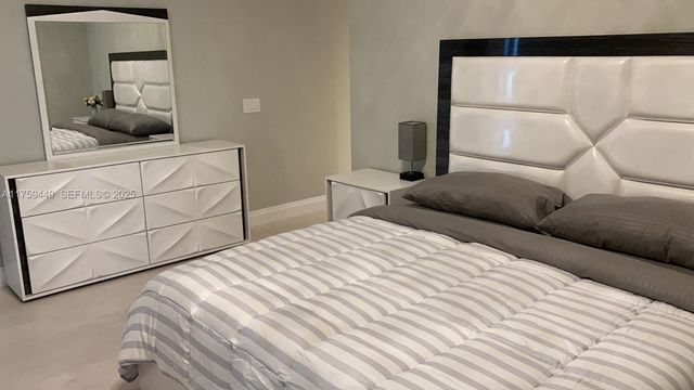 18975 SE Collins Avenue 3405, Sunny Isles Beach, FL 33160