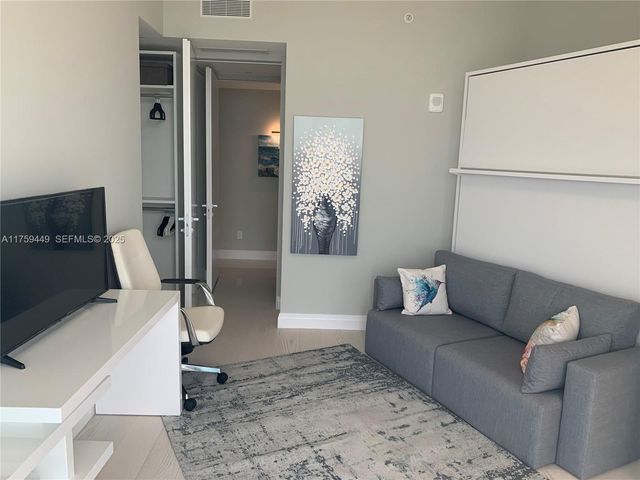 18975 SE Collins Avenue 3405, Sunny Isles Beach, FL 33160