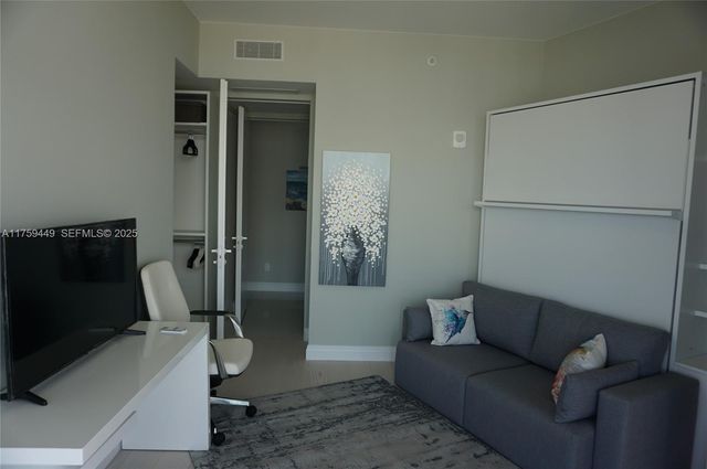 18975 SE Collins Avenue 3405, Sunny Isles Beach, FL 33160