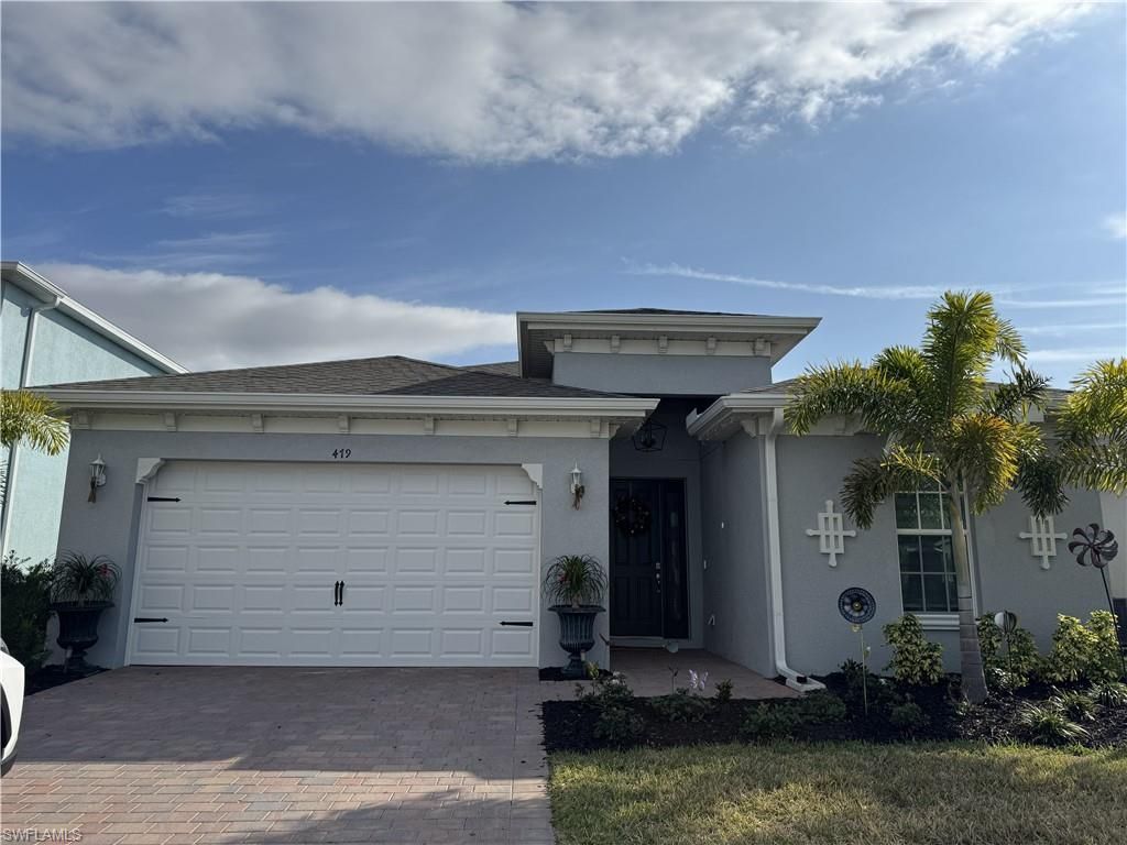 479 Spring Hill Lake LOOP, Cape Coral, FL 33993