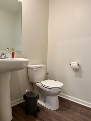 1829 S Creekside Court, Westville, IN 46391