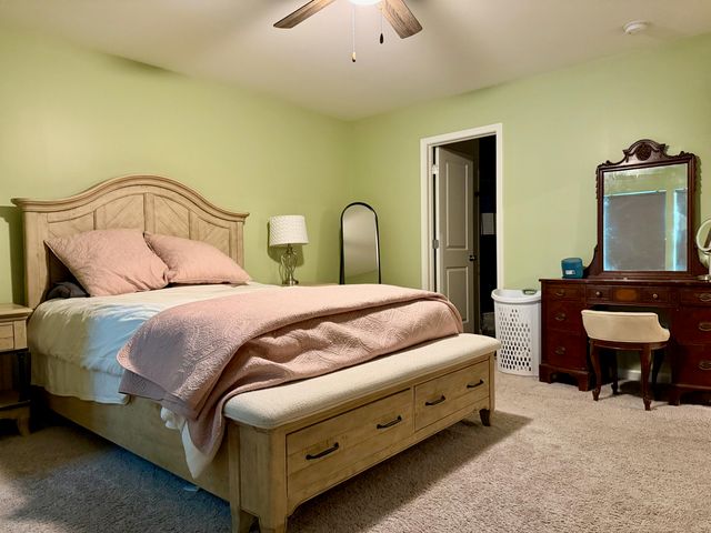 1829 S Creekside Court, Westville, IN 46391