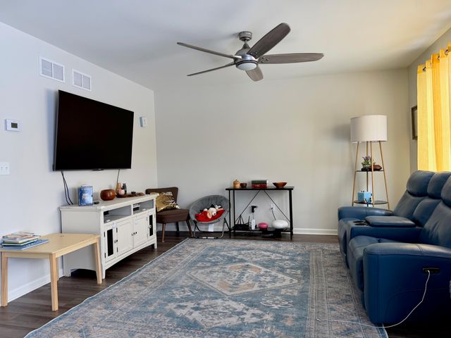 1829 S Creekside Court, Westville, IN 46391