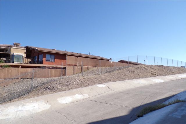 875 Riverfront Drive, Bullhead City, AZ 86442