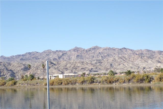 875 Riverfront Drive, Bullhead City, AZ 86442