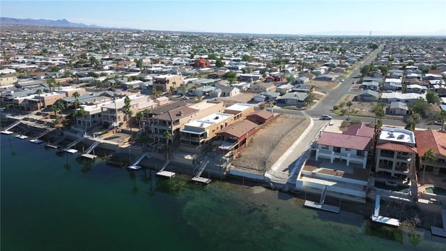 875 Riverfront Drive, Bullhead City, AZ 86442