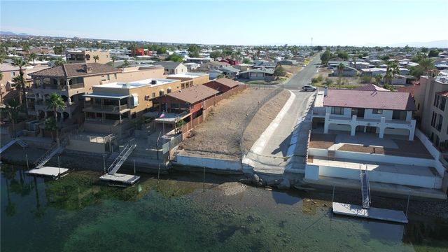 875 Riverfront Drive, Bullhead City, AZ 86442