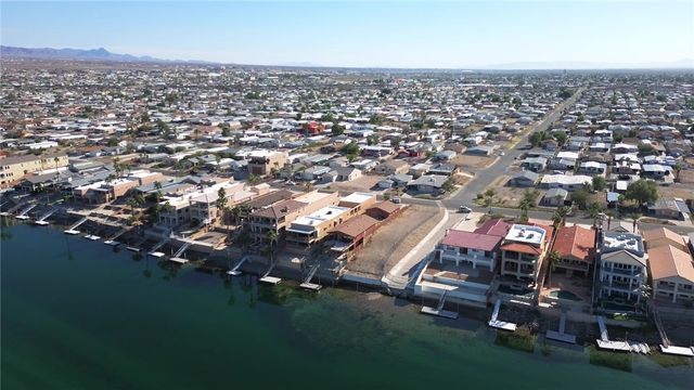 875 Riverfront Drive, Bullhead City, AZ 86442