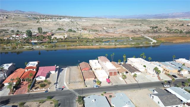 875 Riverfront Drive, Bullhead City, AZ 86442