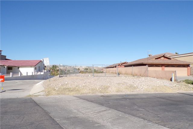 875 Riverfront Drive, Bullhead City, AZ 86442