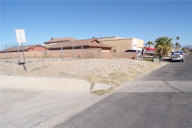 875 Riverfront Drive, Bullhead City, AZ 86442
