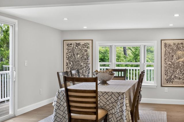 333 Old Comers Rd, Chatham, MA 02633