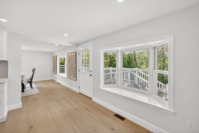 333 Old Comers Rd, Chatham, MA 02633