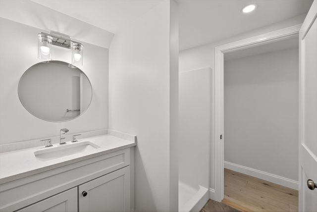 333 Old Comers Rd, Chatham, MA 02633