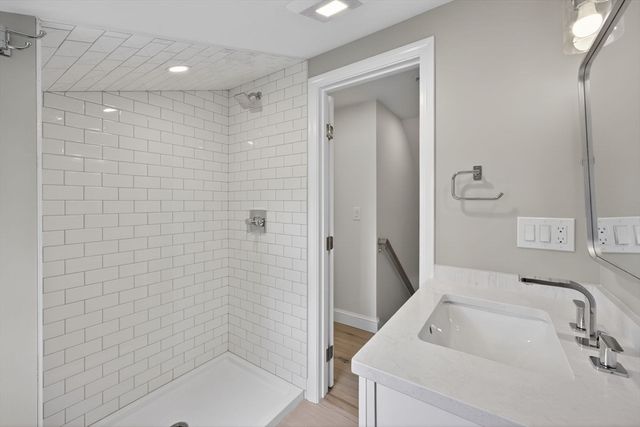 333 Old Comers Rd, Chatham, MA 02633