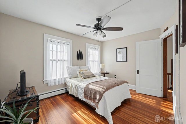 45 EGGERT Avenue, Metuchen, NJ 08840