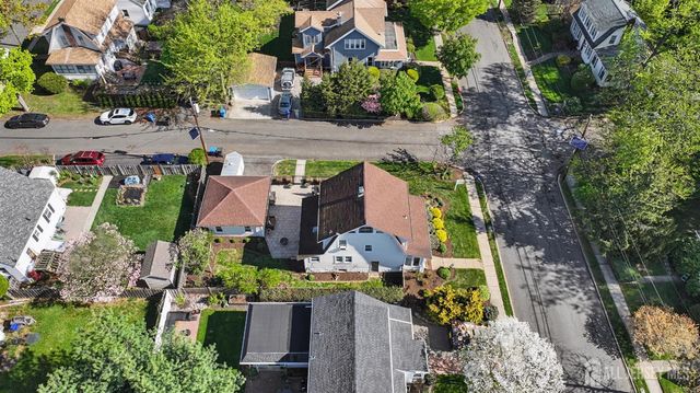 45 EGGERT Avenue, Metuchen, NJ 08840