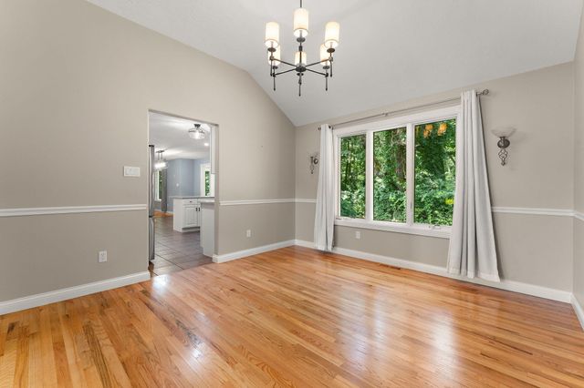 1658 Blue Heron Drive, Valparaiso, IN 46385