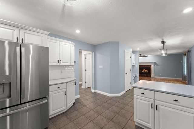1658 Blue Heron Drive, Valparaiso, IN 46385