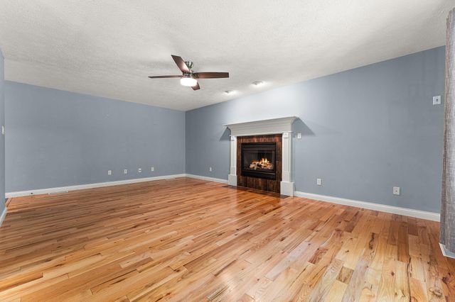 1658 Blue Heron Drive, Valparaiso, IN 46385
