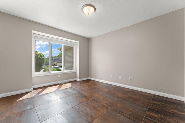 1658 Blue Heron Drive, Valparaiso, IN 46385