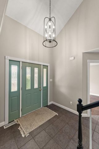 1658 Blue Heron Drive, Valparaiso, IN 46385