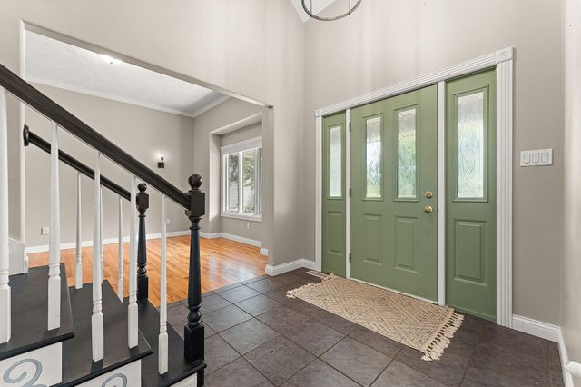 1658 Blue Heron Drive, Valparaiso, IN 46385