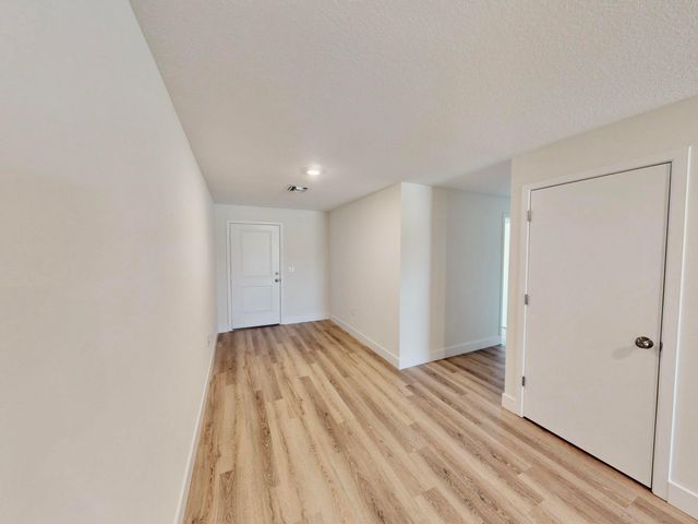 2710 Avenue Avenue E, Fort Pierce, FL 34947