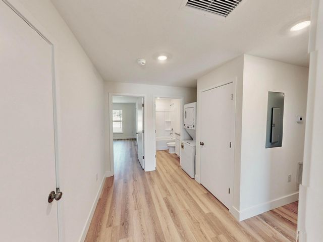 2710 Avenue Avenue E, Fort Pierce, FL 34947