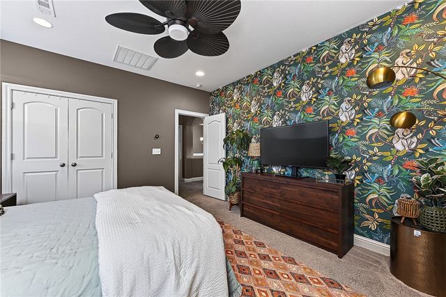 3724 N Jules Verne Avenue, Fayetteville, AR 72704