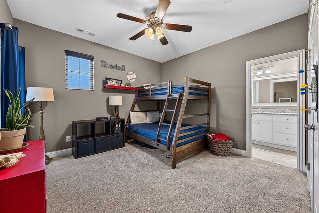 3724 N Jules Verne Avenue, Fayetteville, AR 72704