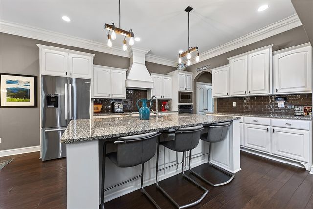 3724 N Jules Verne Avenue, Fayetteville, AR 72704