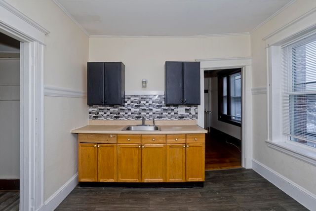 228 Belmont Ave, Springfield, MA 01108