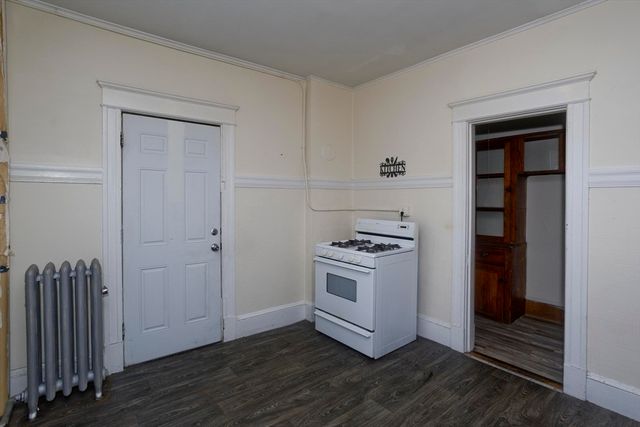 228 Belmont Ave, Springfield, MA 01108