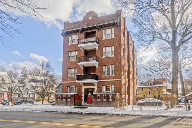 228 Belmont Ave, Springfield, MA 01108