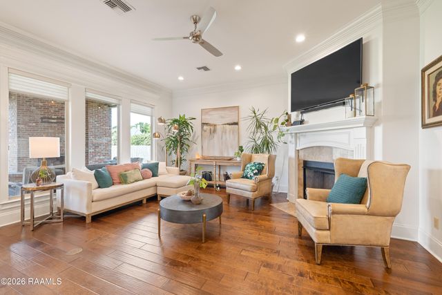 400 Boulder Creek Parkway, Lafayette, LA 70508